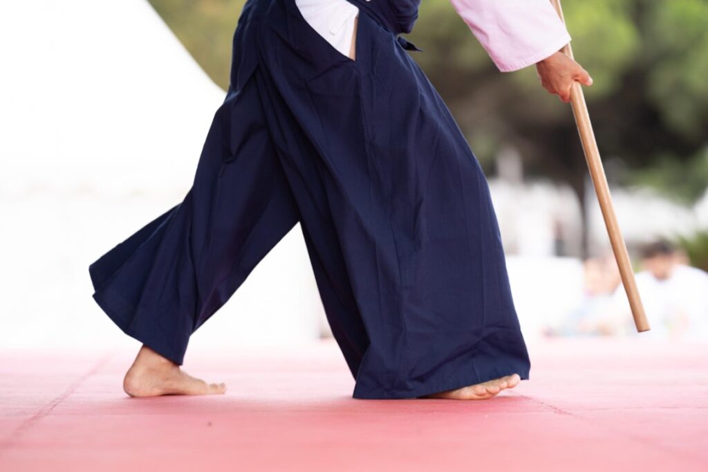 Aikido Łódź, choć często postrzegane głównie jako forma samoobrony, to znacznie więcej niż tylko technika walki