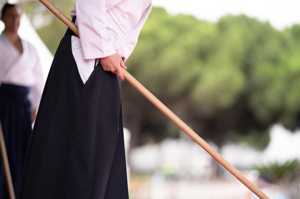 Aikido Łódź, choć często postrzegane głównie jako forma samoobrony, to znacznie więcej niż tylko technika walki